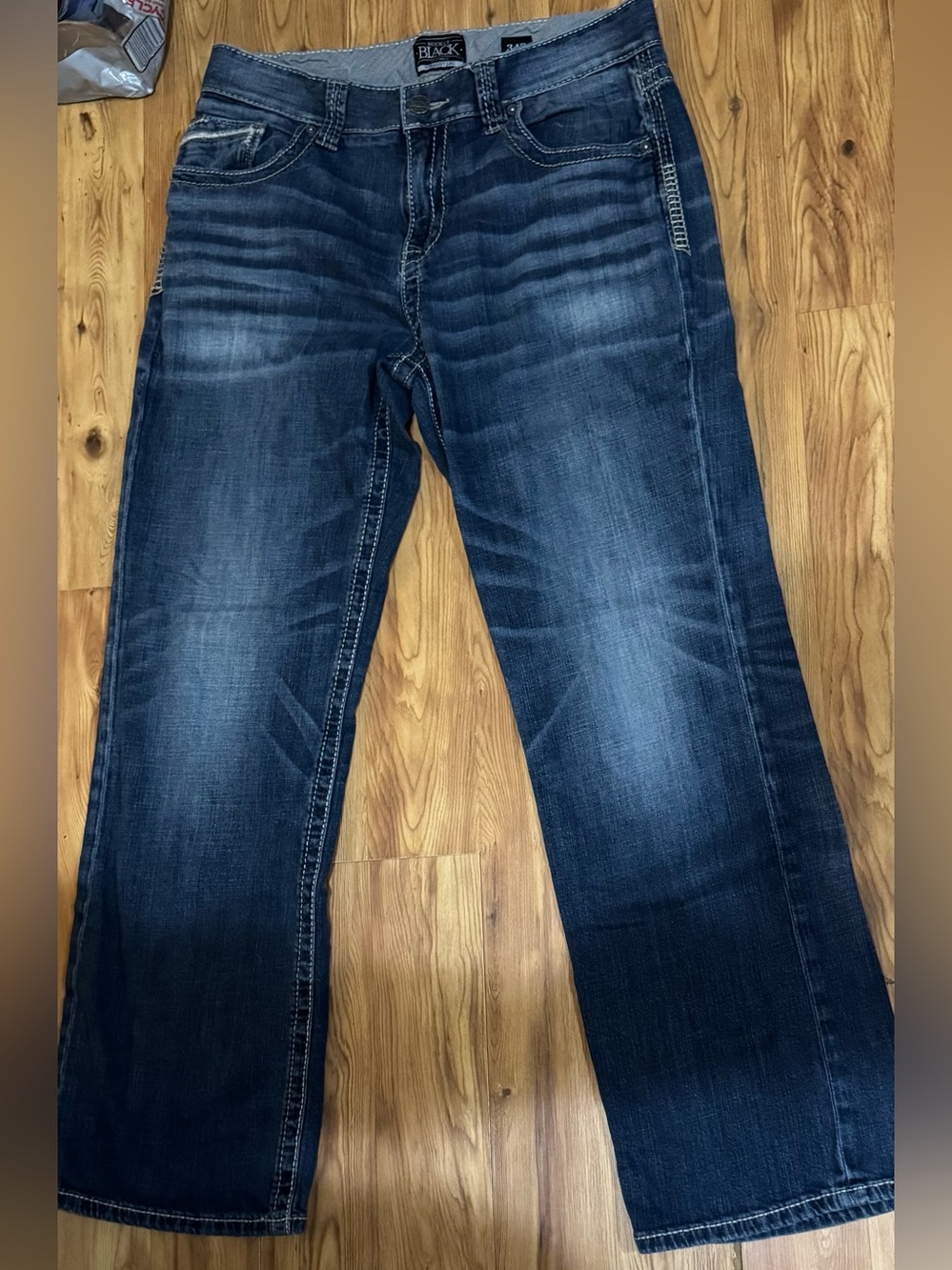 Buckle Black Eleven Jeans 👖 Size 34R Straight Jeans